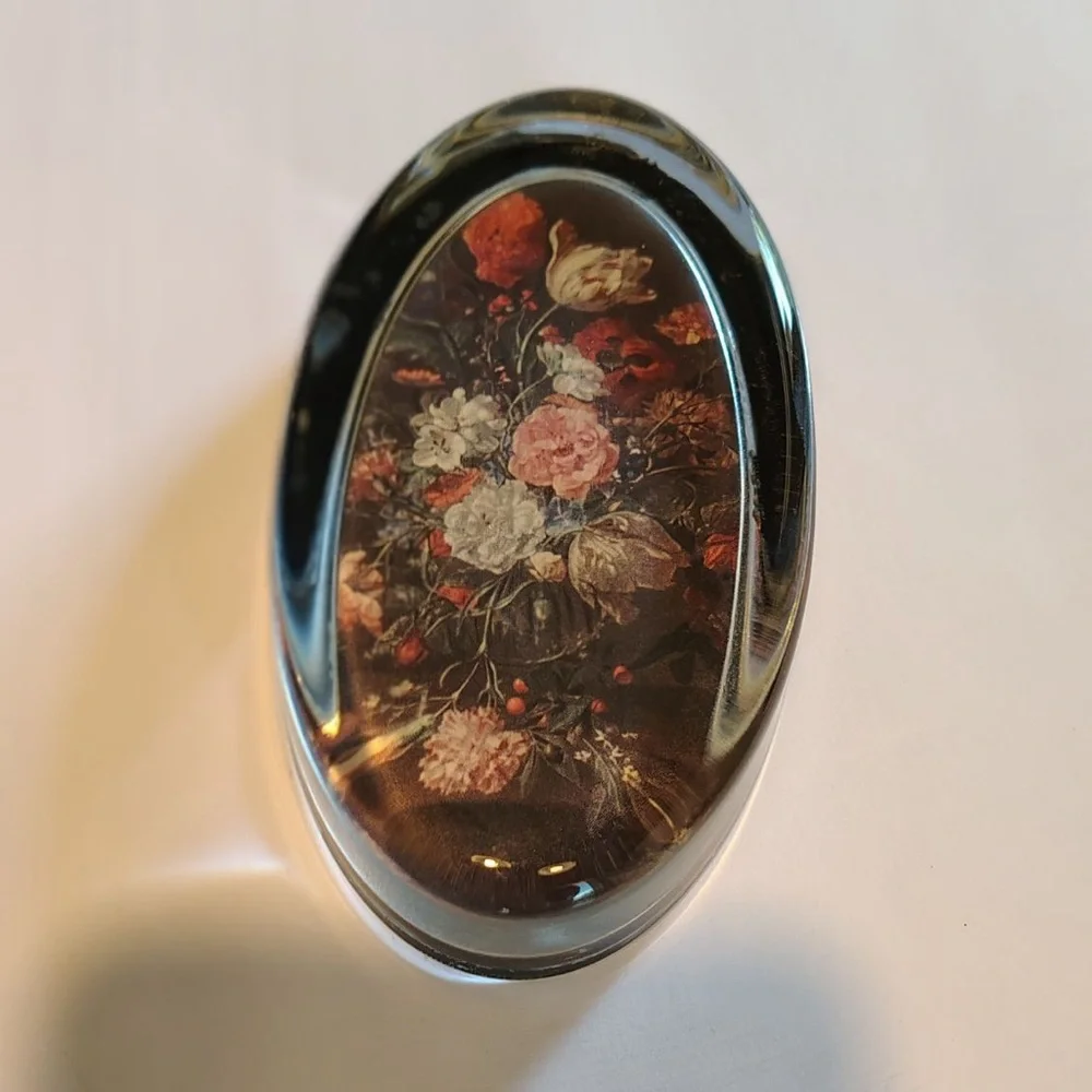 Vtg Italian Oval Floral Paper Weight Romantic Dark Moody Black Pink Felt Bottom